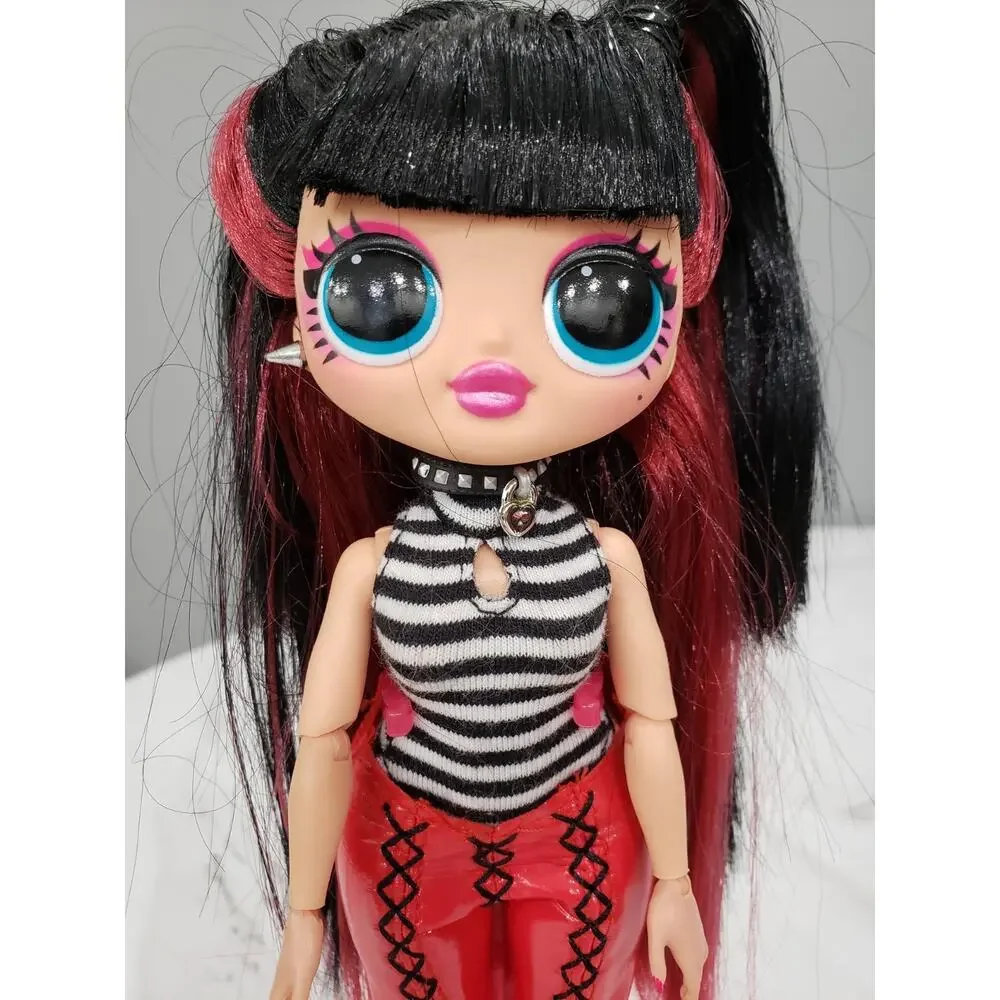 WITH STAN LOL‎ Surprise OMG Doll Spicy Babe shoes outfit shirt